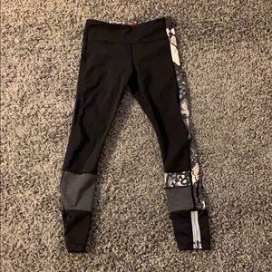 lululemon leggings size 2